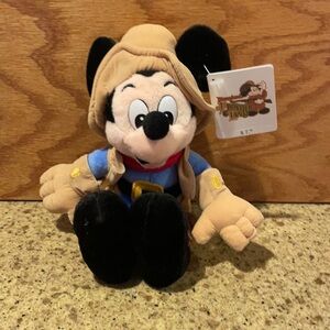 Original NWT Disney Frontierland Mickey beanie plush